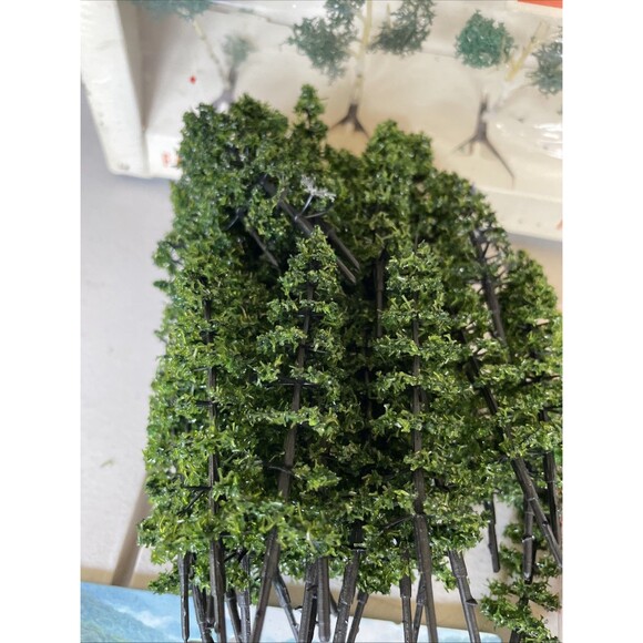 Life Like Train Scenery Trees White Birch, Maple, Evergreen, Red and more - Picture 5 of 16